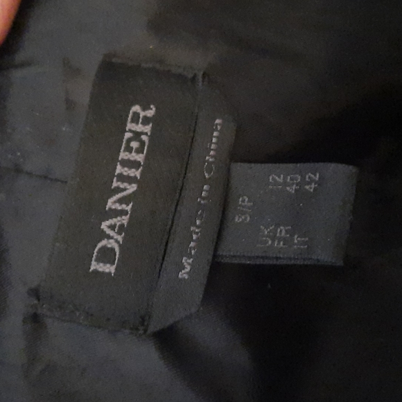 Danier Leather Jacket - Picture 4 of 4